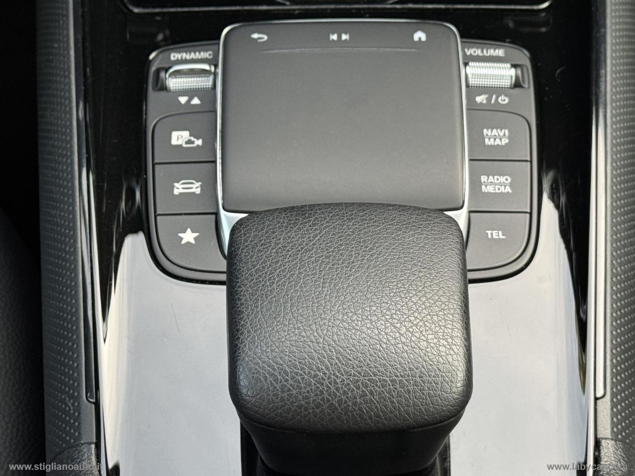 MERCEDES-BENZ GLB 220 d Automatic 4Matic Sport