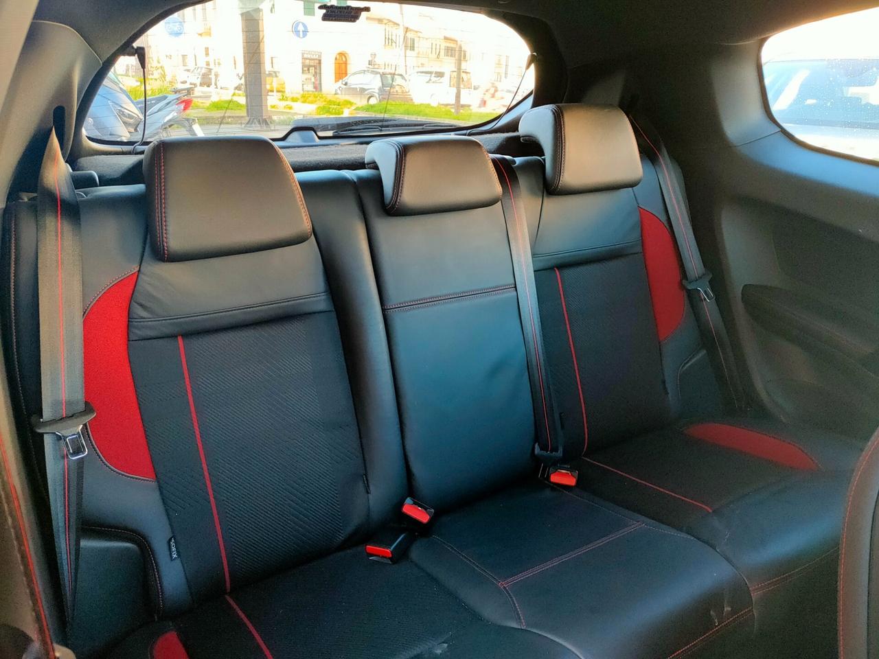 Peugeot 208 1.6 THP 200 CV 3 porte GTi