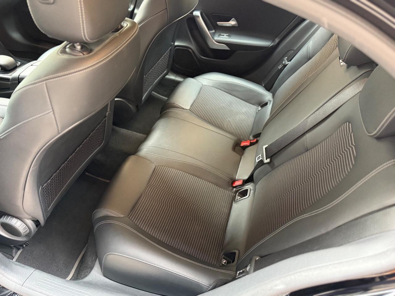 Mercedes-benz A 180 d Automatic Business Extra solo da QUALITYCARS PESCARA
