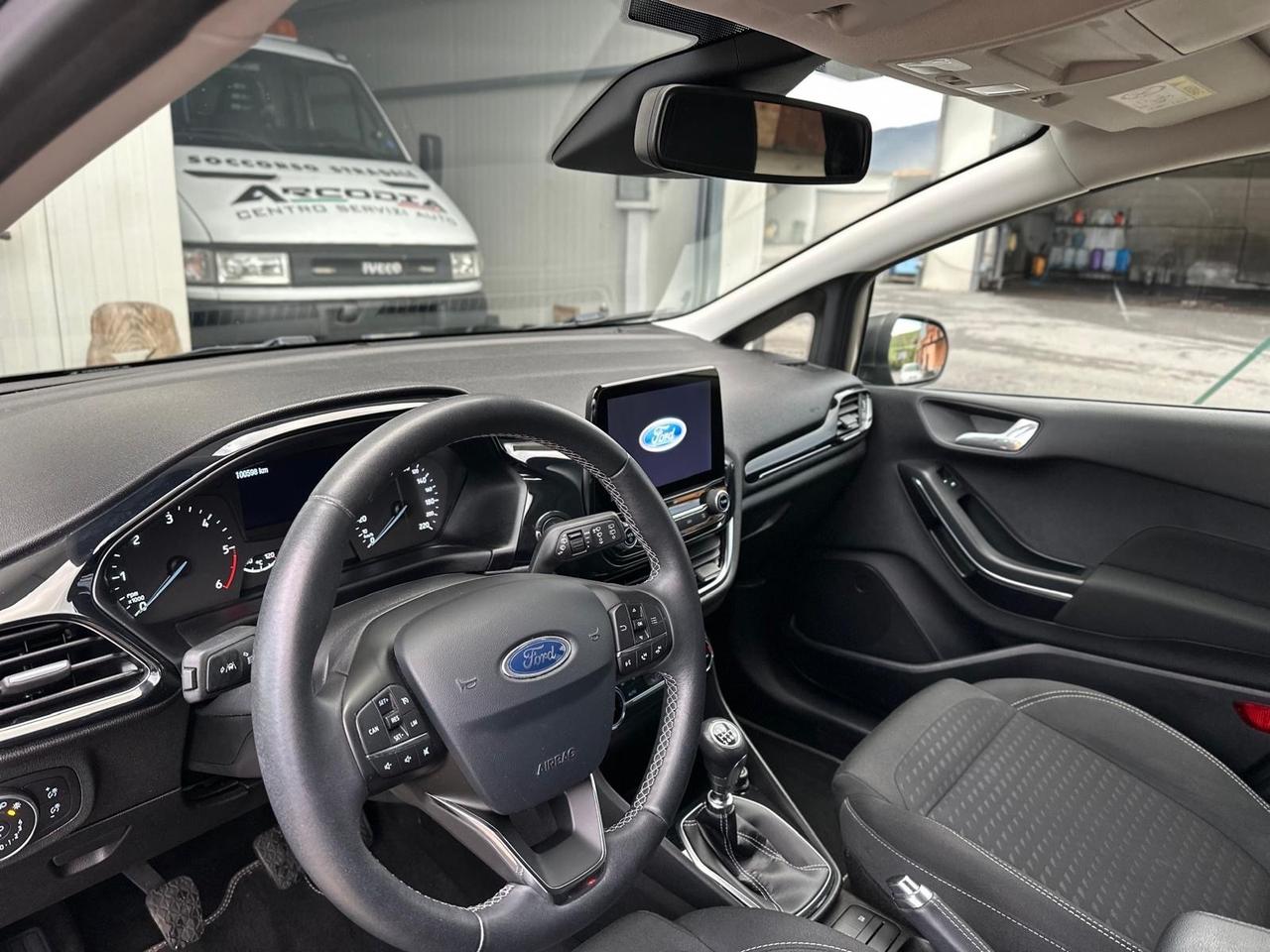 Ford Fiesta 1.5 EcoBlue 5 porte Vignale