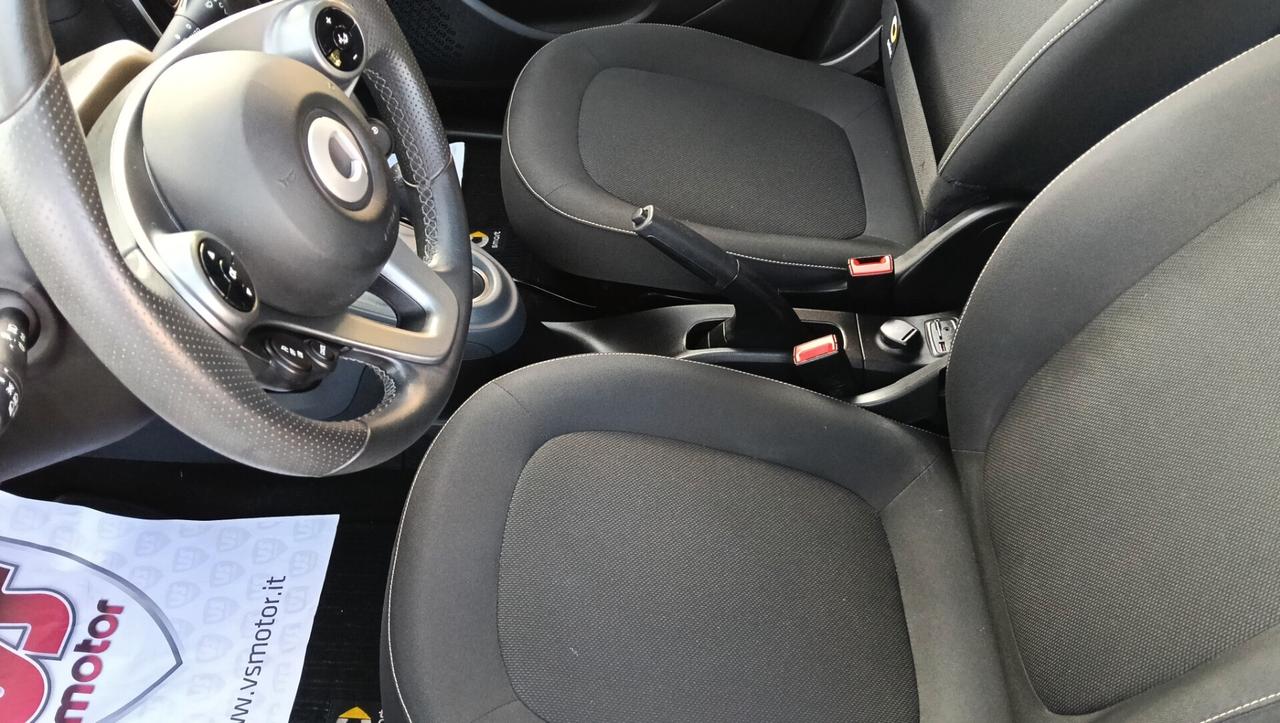 SMART FORFOUR 0.9 BENZ-TETTO-NAVI