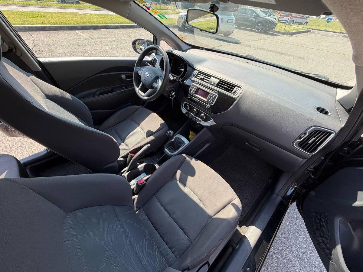 Kia Rio 1.2 cvvt Active 5p E6