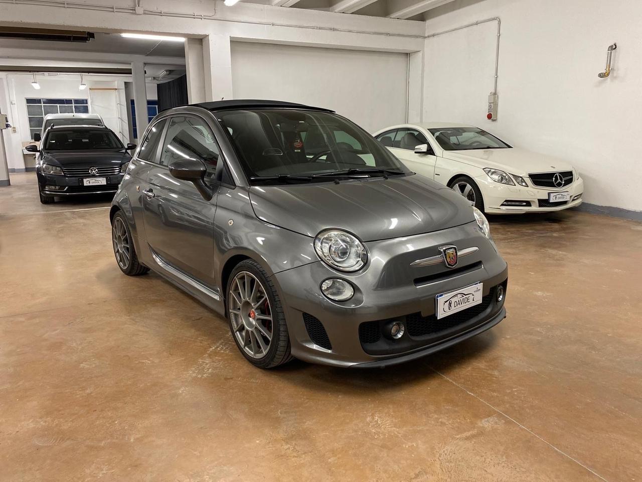 Abarth 500 C 1.4 Turbo T-Jet MTA essesse