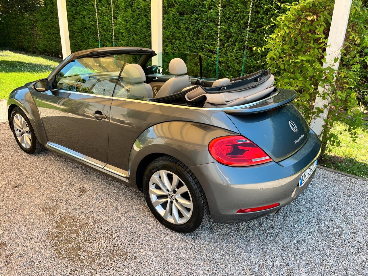 Volkswagen Maggiolino Cabrio 1.2 TSI Design