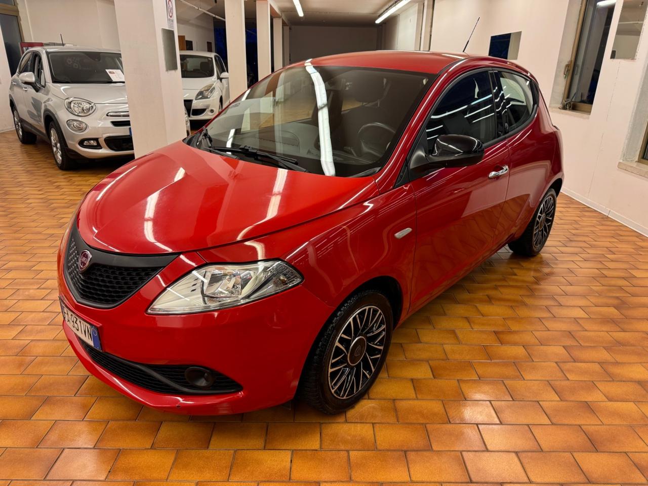 Lancia Ypsilon 1.3 MJT OK NEOPATENTATI