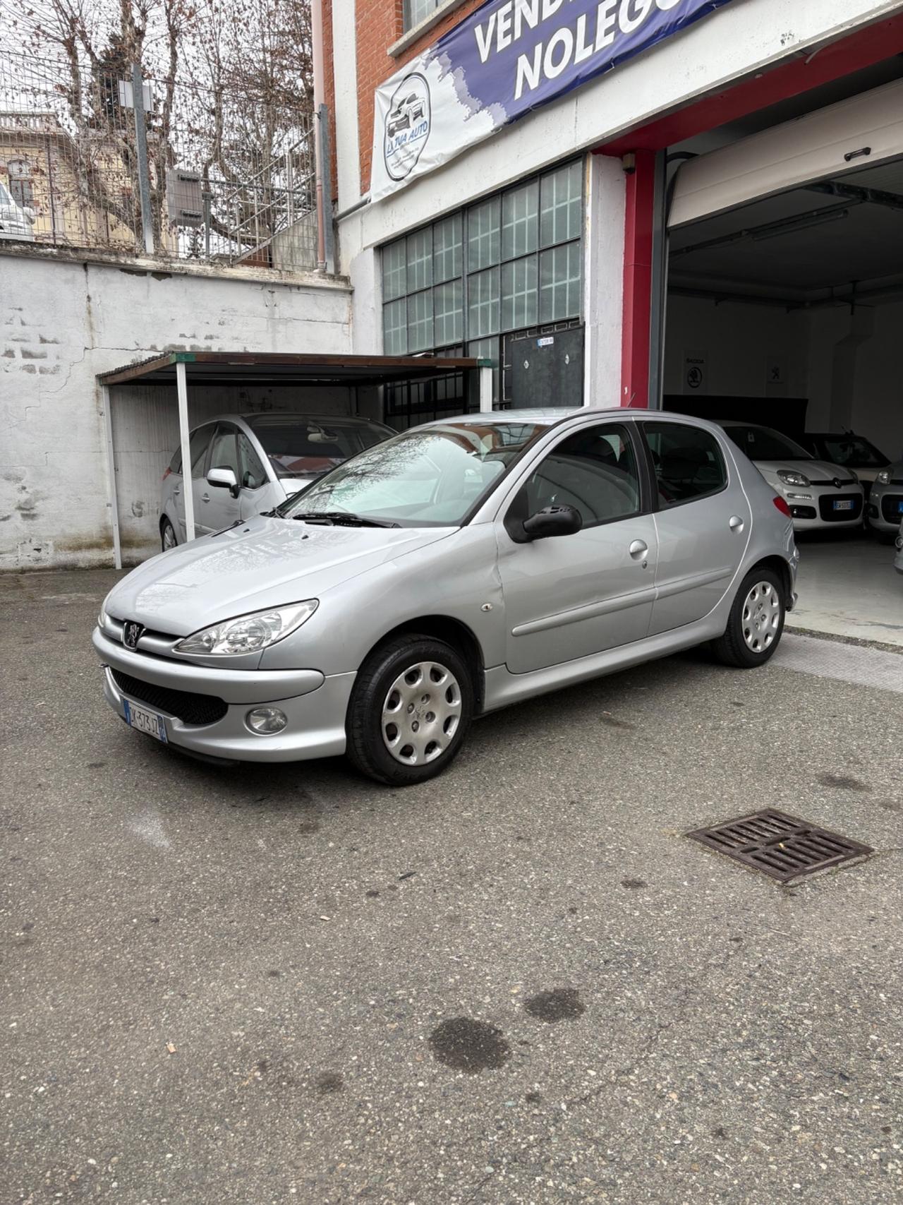 Peugeot 206 1.4 5p. Enfant Terrible