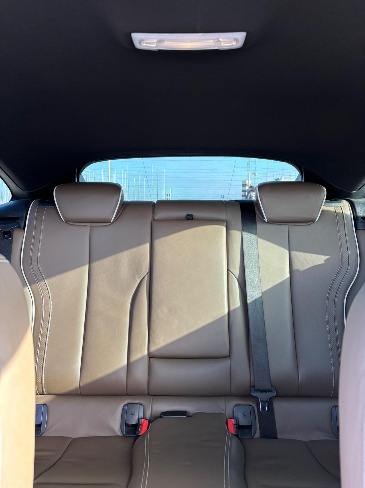Bmw 4er Gran Coupe 420d xDrive Gran Coupé Luxury - 2016