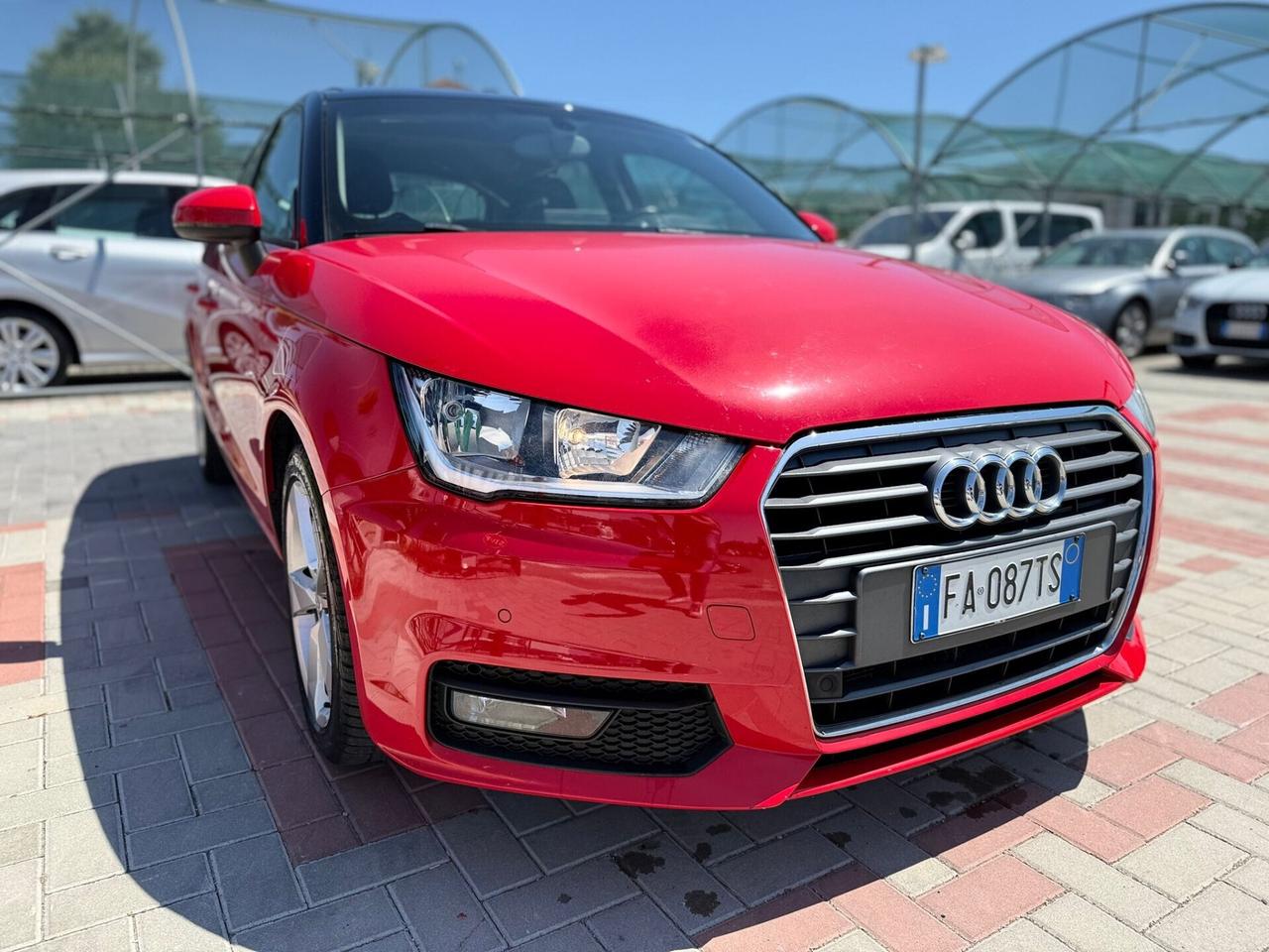 Audi A1 SPB 1.4TDI S tronic*TETTO*NAVI*EURO 6
