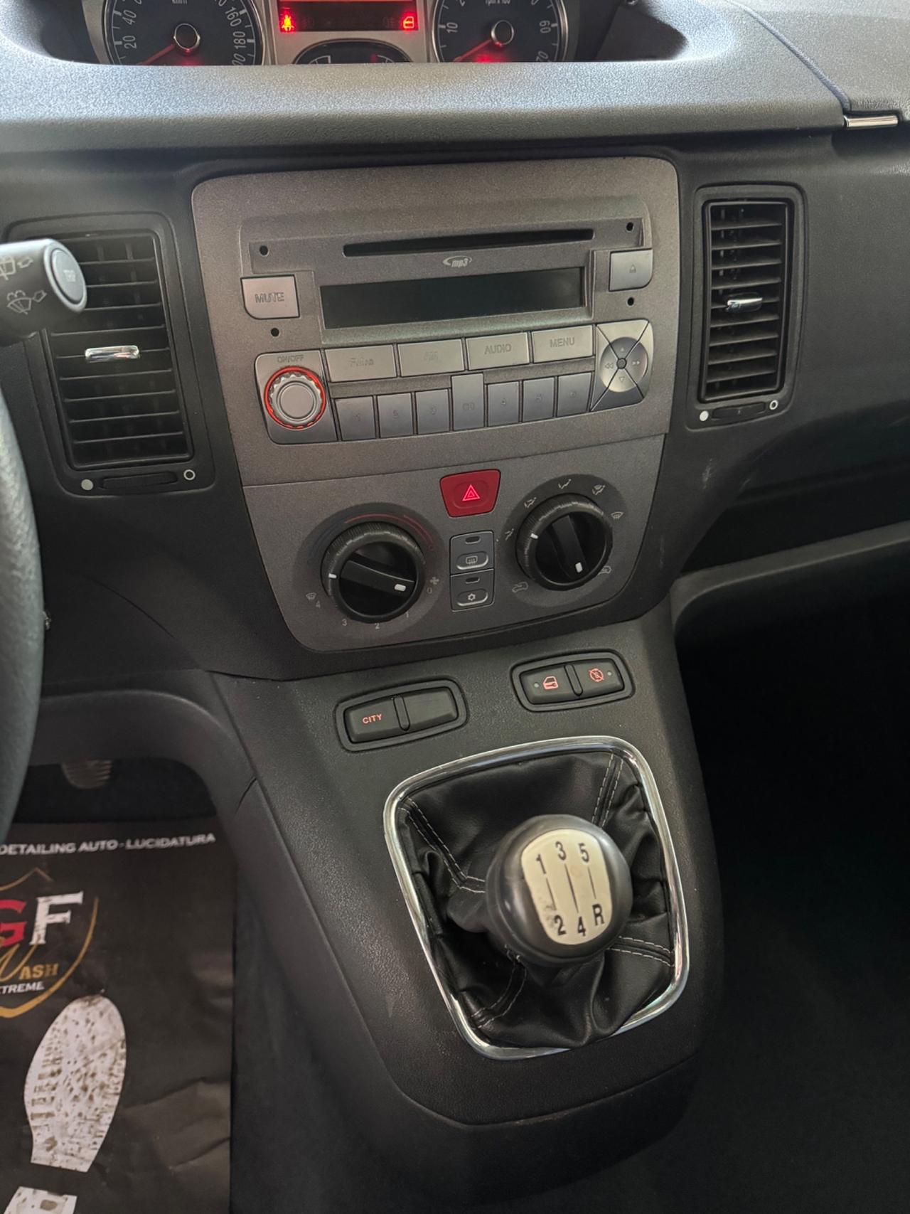 Lancia MUSA 1.3 Mjt 16V 95 CV S&S DPF Platino