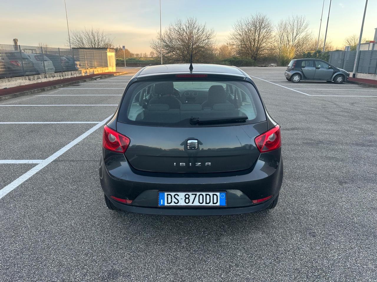 Seat Ibiza 1.4 5p. Reference Dual