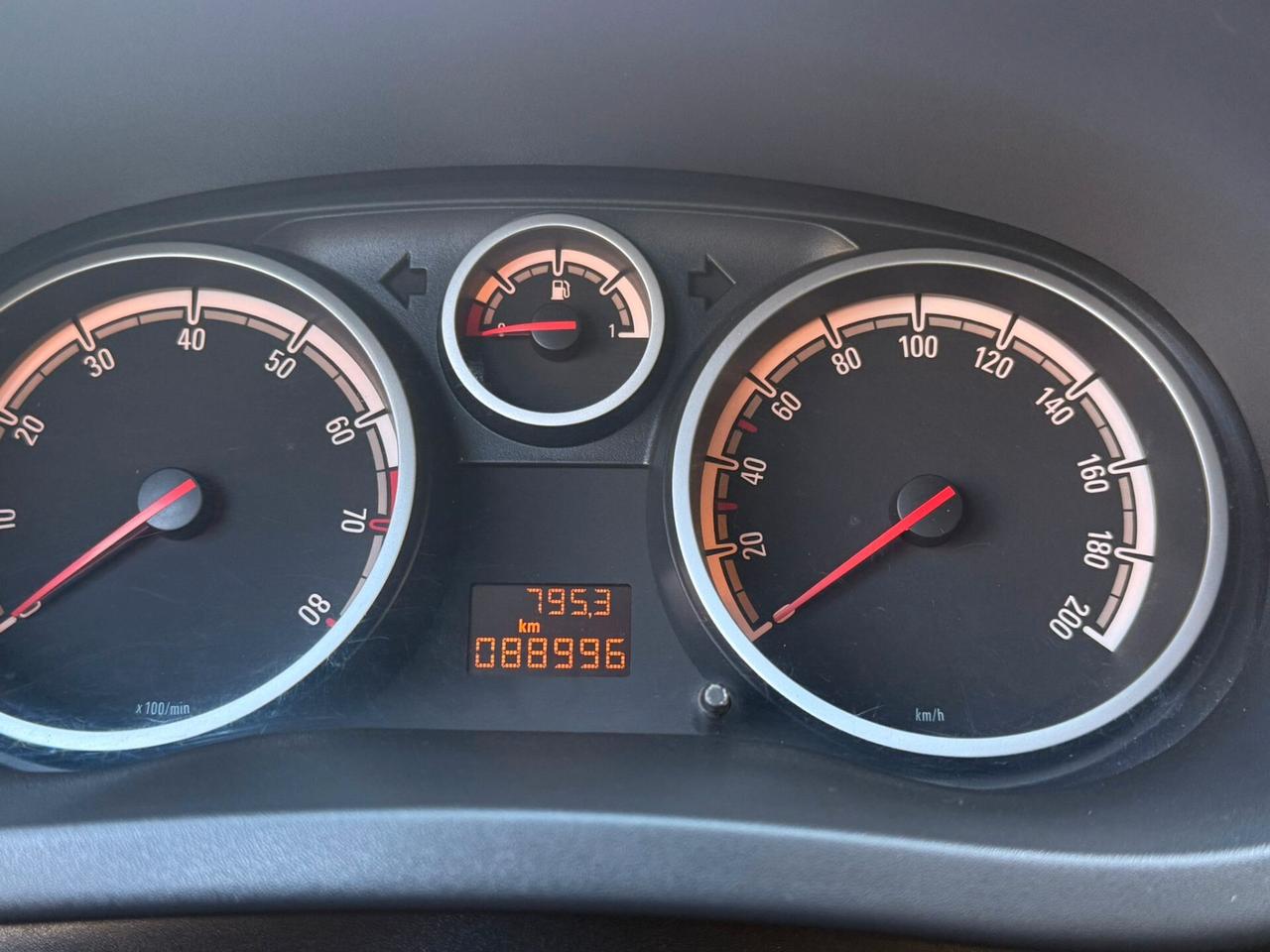OPEL CORSA 1,2 BZ 85 CV ENJOY 5P
