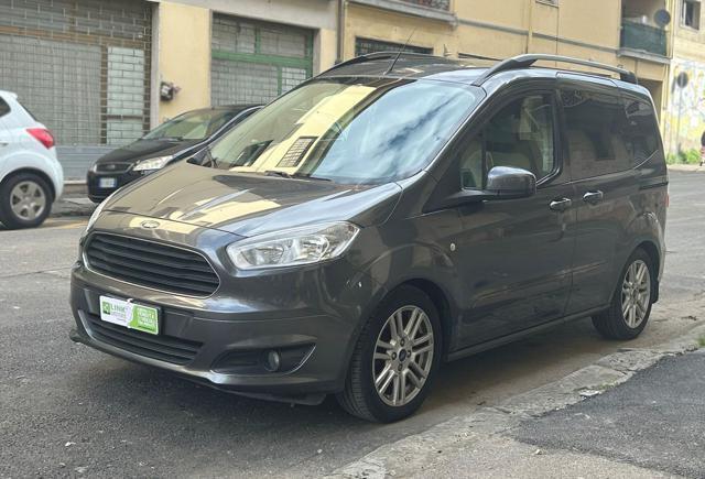 FORD Tourneo Courier 1.5 TDCI 95 CV Titanium