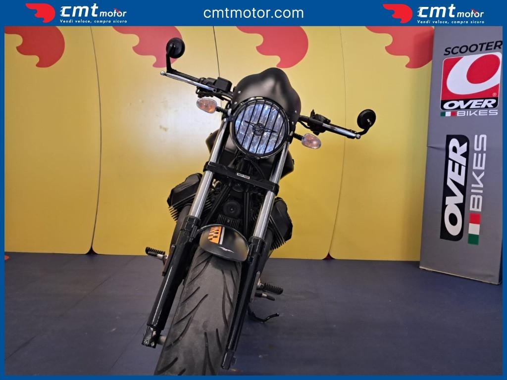 Moto Guzzi V9 - 2017