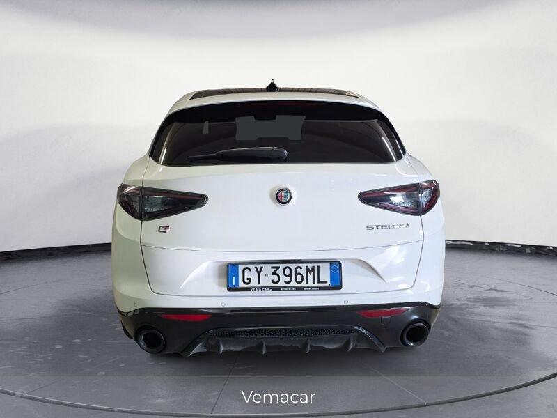 Alfa Romeo Stelvio 2.2 TD 210 CV Veloce AT8 Q4