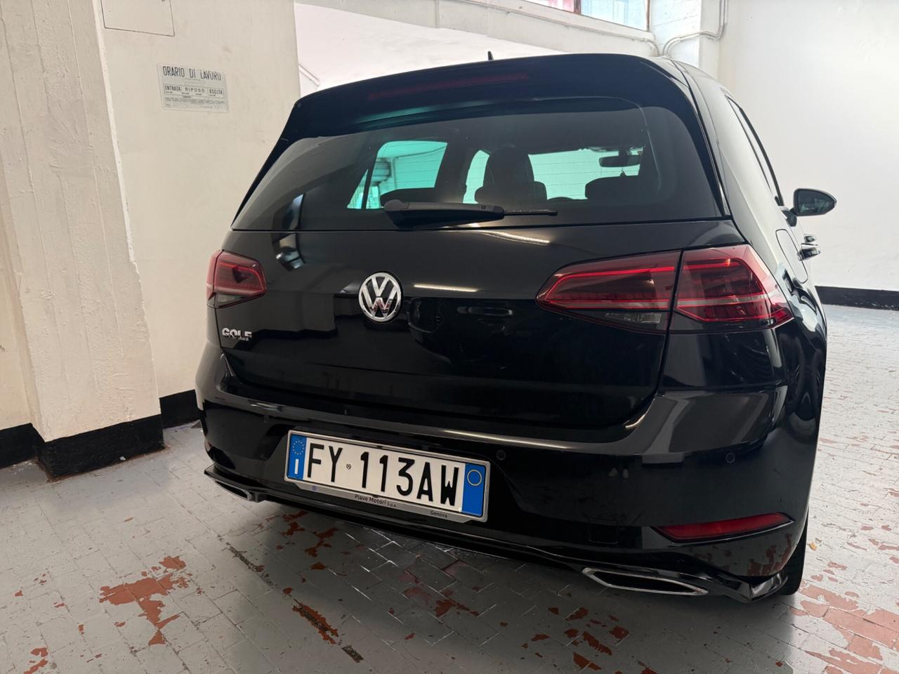 Volkswagen Golf 2.0 TDI DSG 5p R-LINE BlueMotion Technology