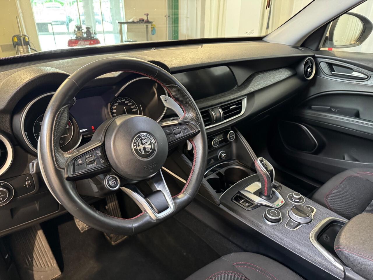 Alfa Romeo Stelvio 2.2 Turbodiesel 190 CV AT8 Q4 Business
