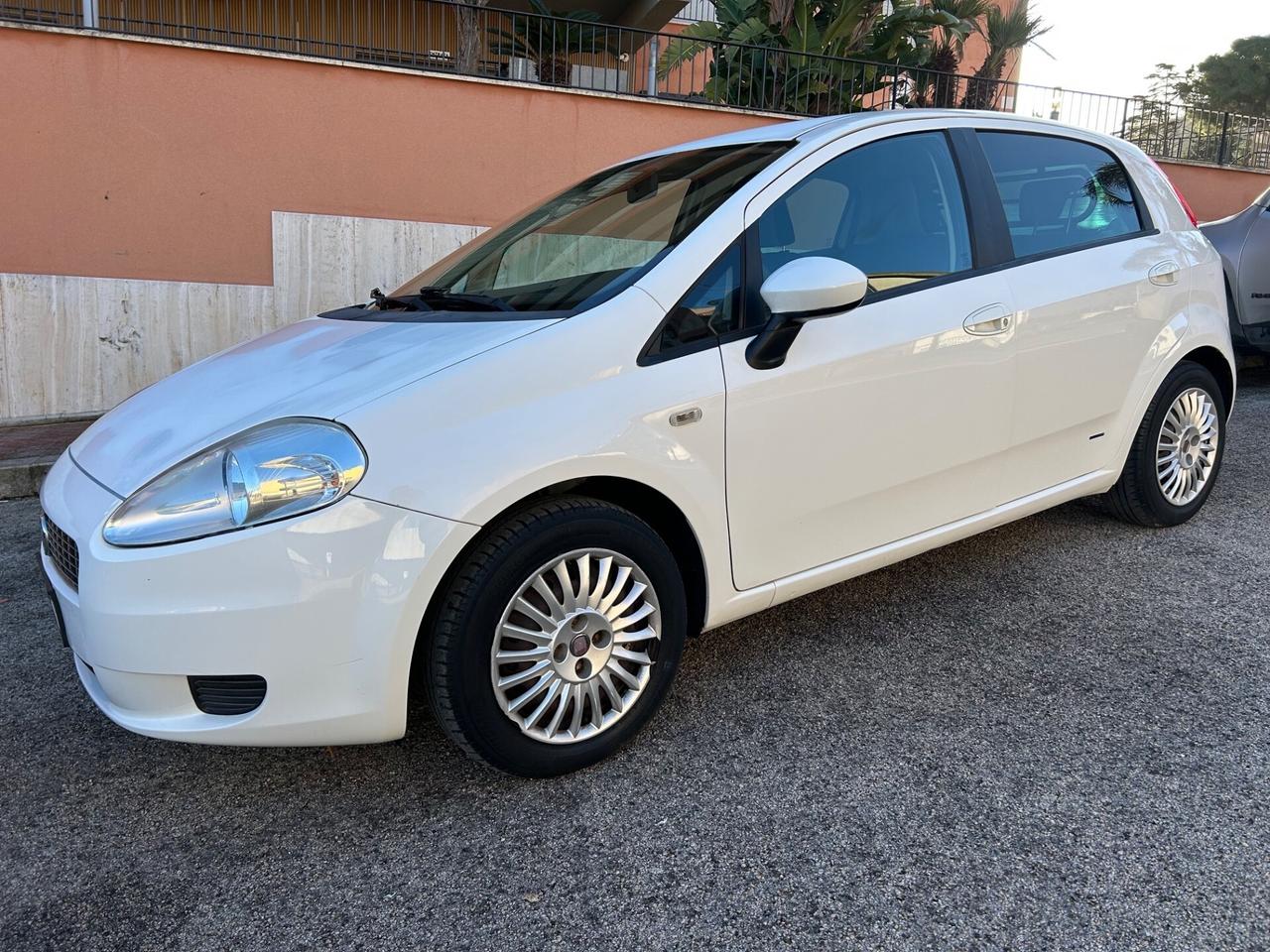 Fiat Grande Punto Grande Punto 1.3 MJT autocarro i