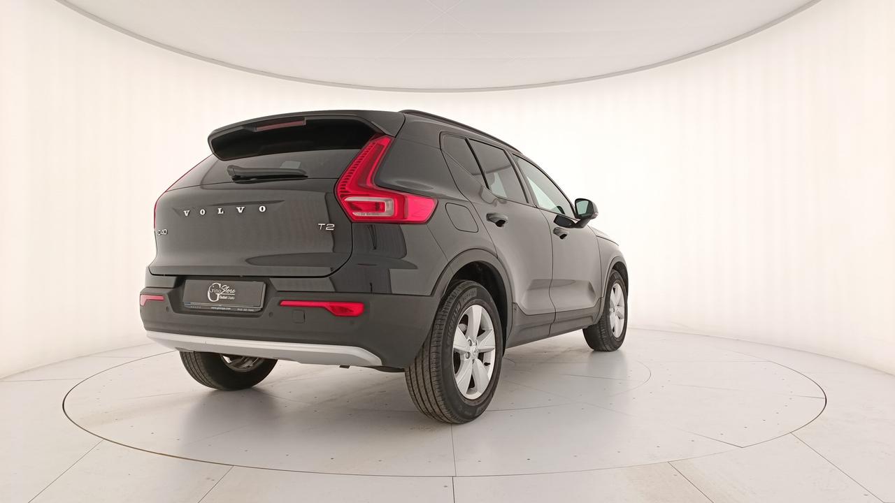 VOLVO XC40 1.5 t2 Essential