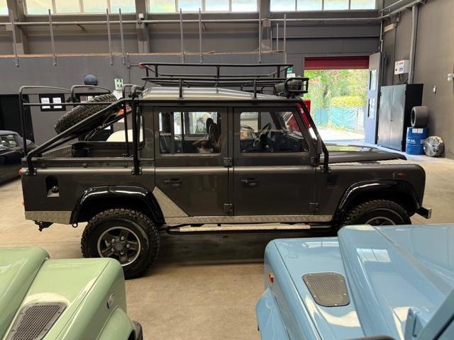LAND ROVER Defender 110 TD5 CREW CAB TOMB RIDER *250 / MONDO*