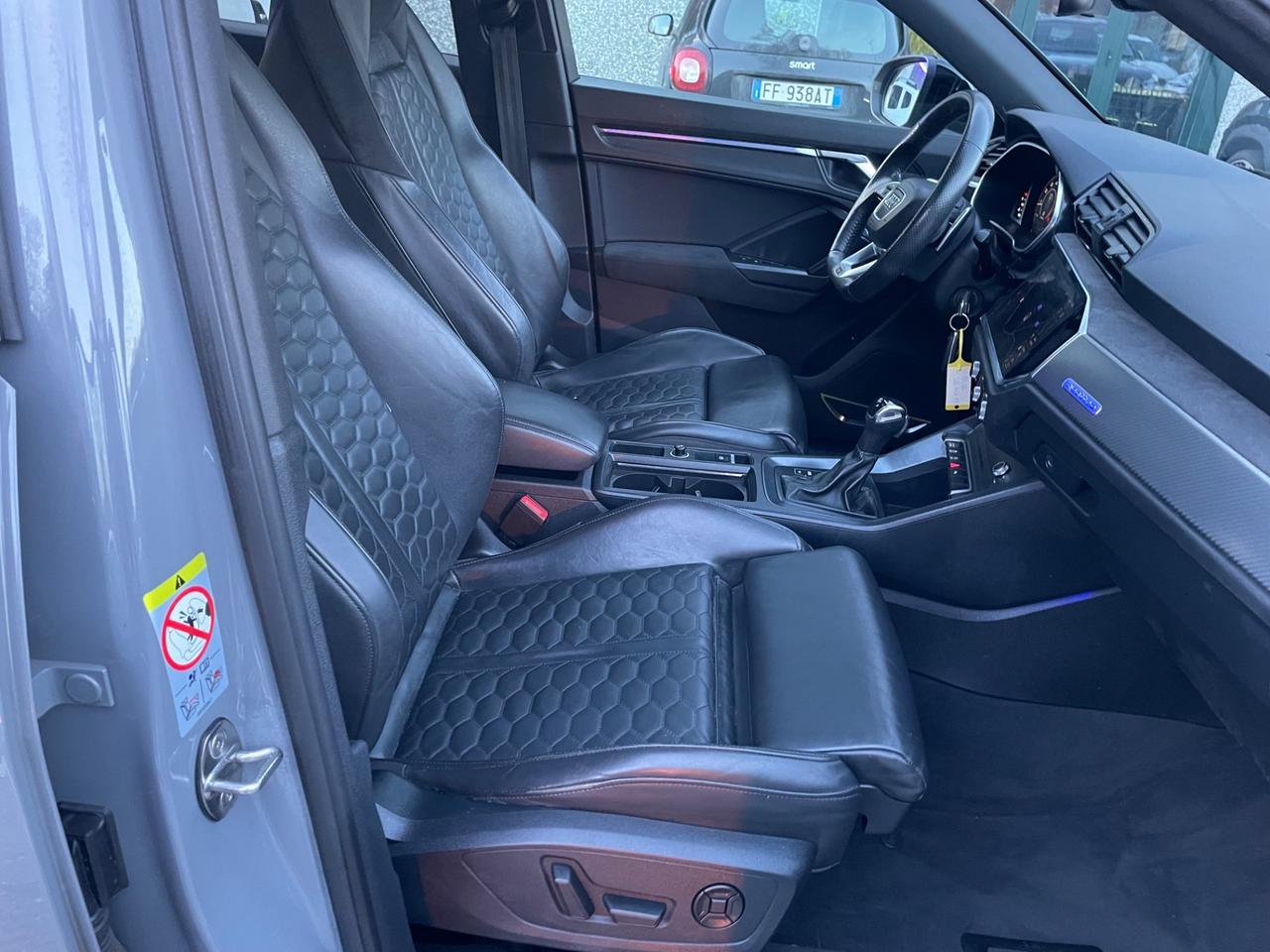 Audi RSQ3 SPB quattro*Automatik*Navi*Pelle