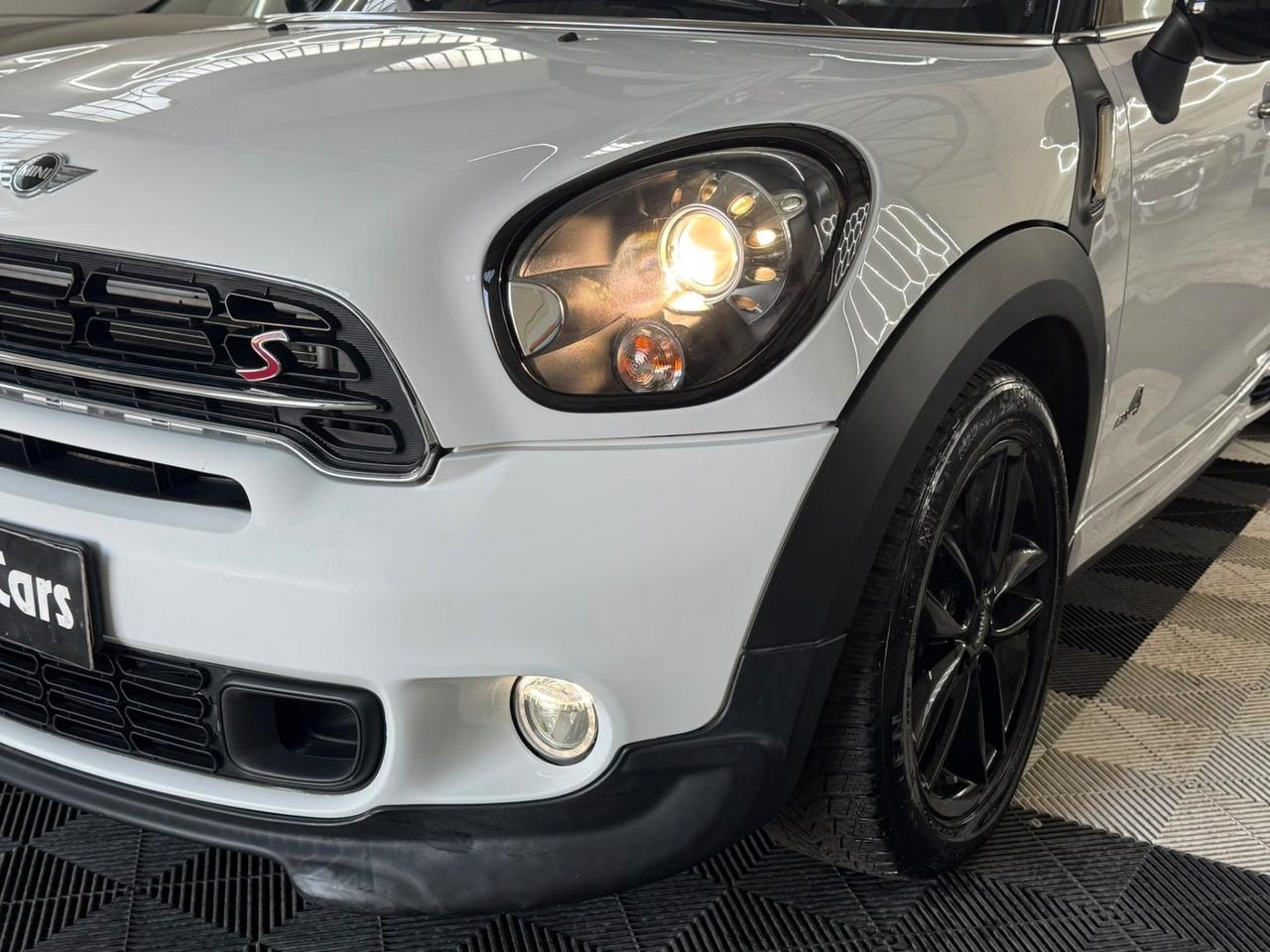 Mini JOHN COOPER WORKS Countryman 2.0SD 143CV ALL4