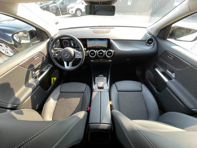 MERCEDES-BENZ GLA 200 Automatic Sport Plus