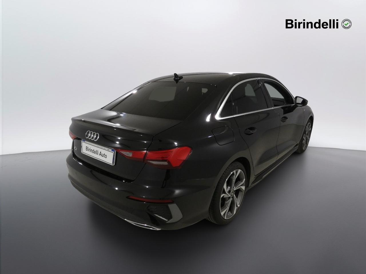 AUDI A3 4ª serie - A3 Sedan 35 TDI S tronic S line edition