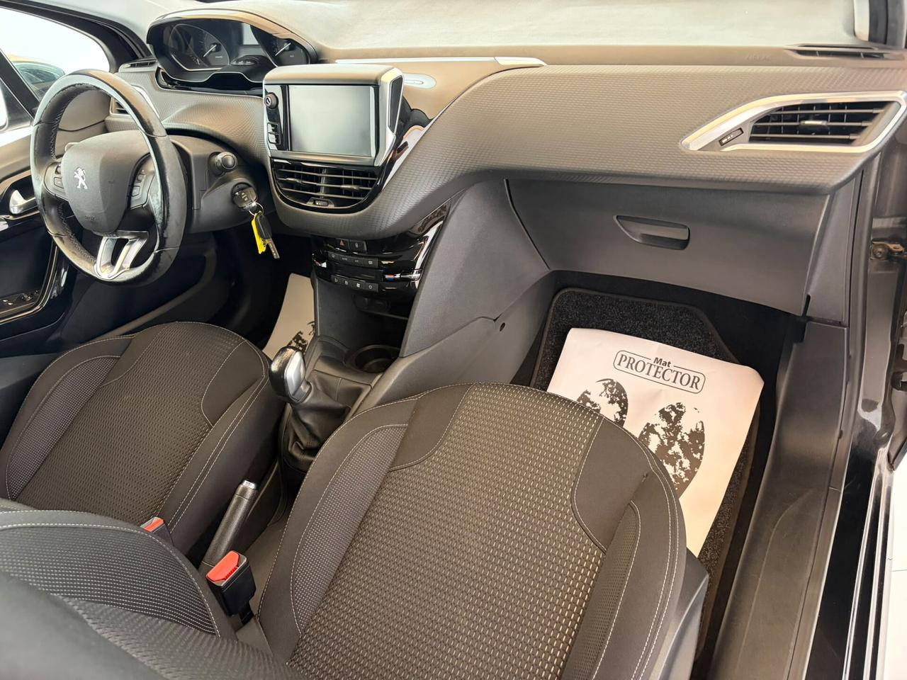 Peugeot 208 BlueHDi 75CV 5 porte Allure - NEOPATENTATI