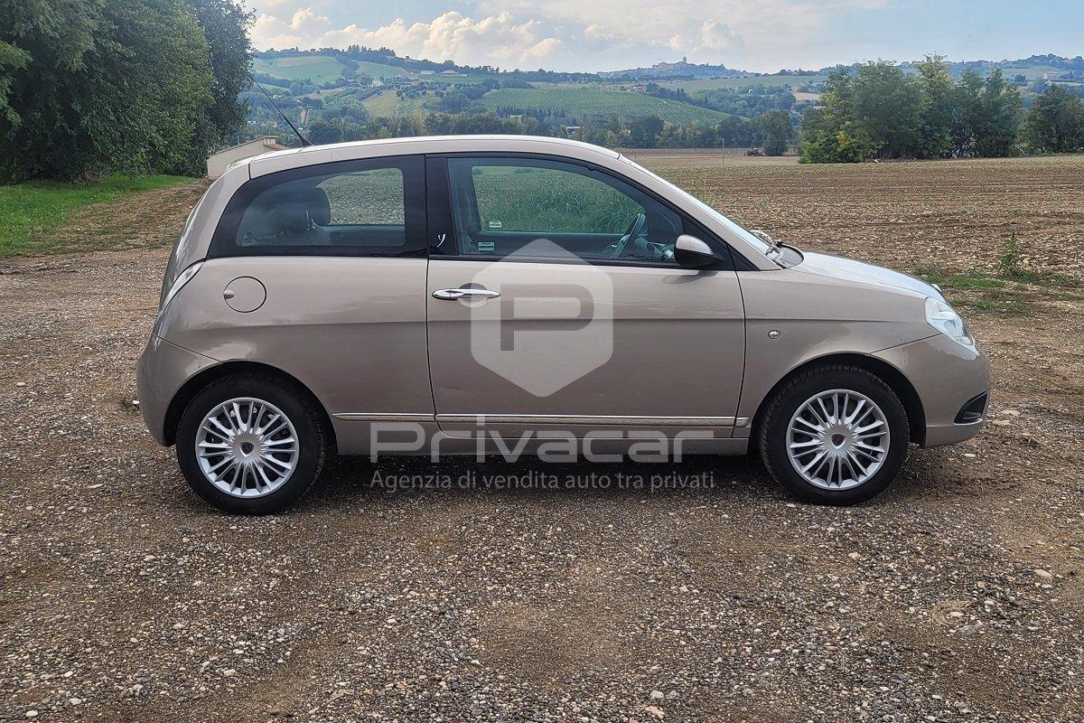 LANCIA Ypsilon 1.2 Oro