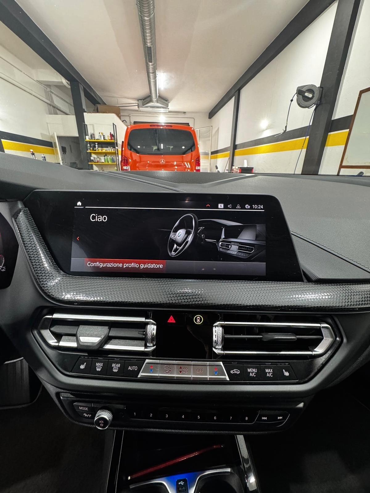 Bmw 118 118d 5p. Msport Exterior