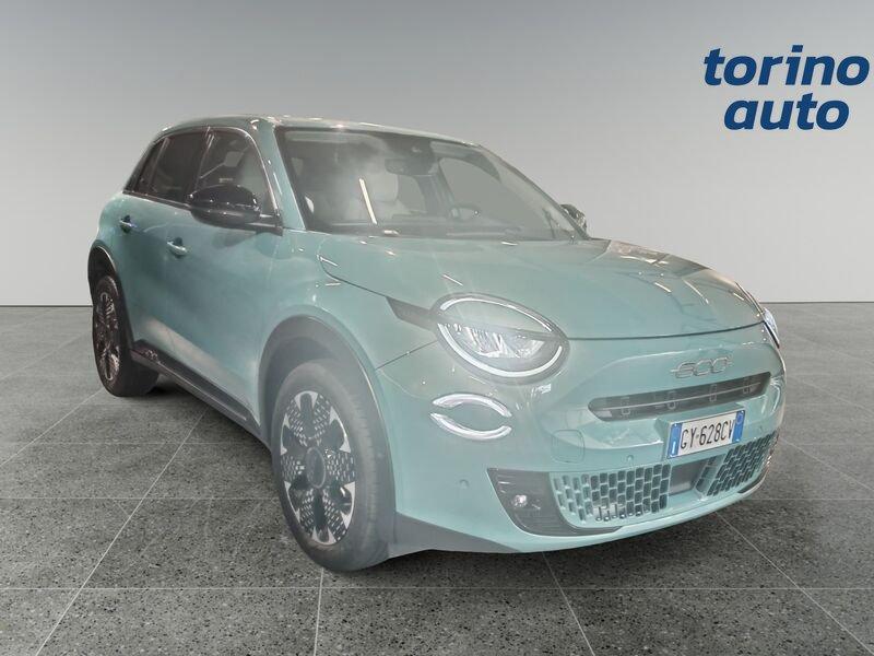 FIAT 600 1.2 Hybrid 100cv La Prima