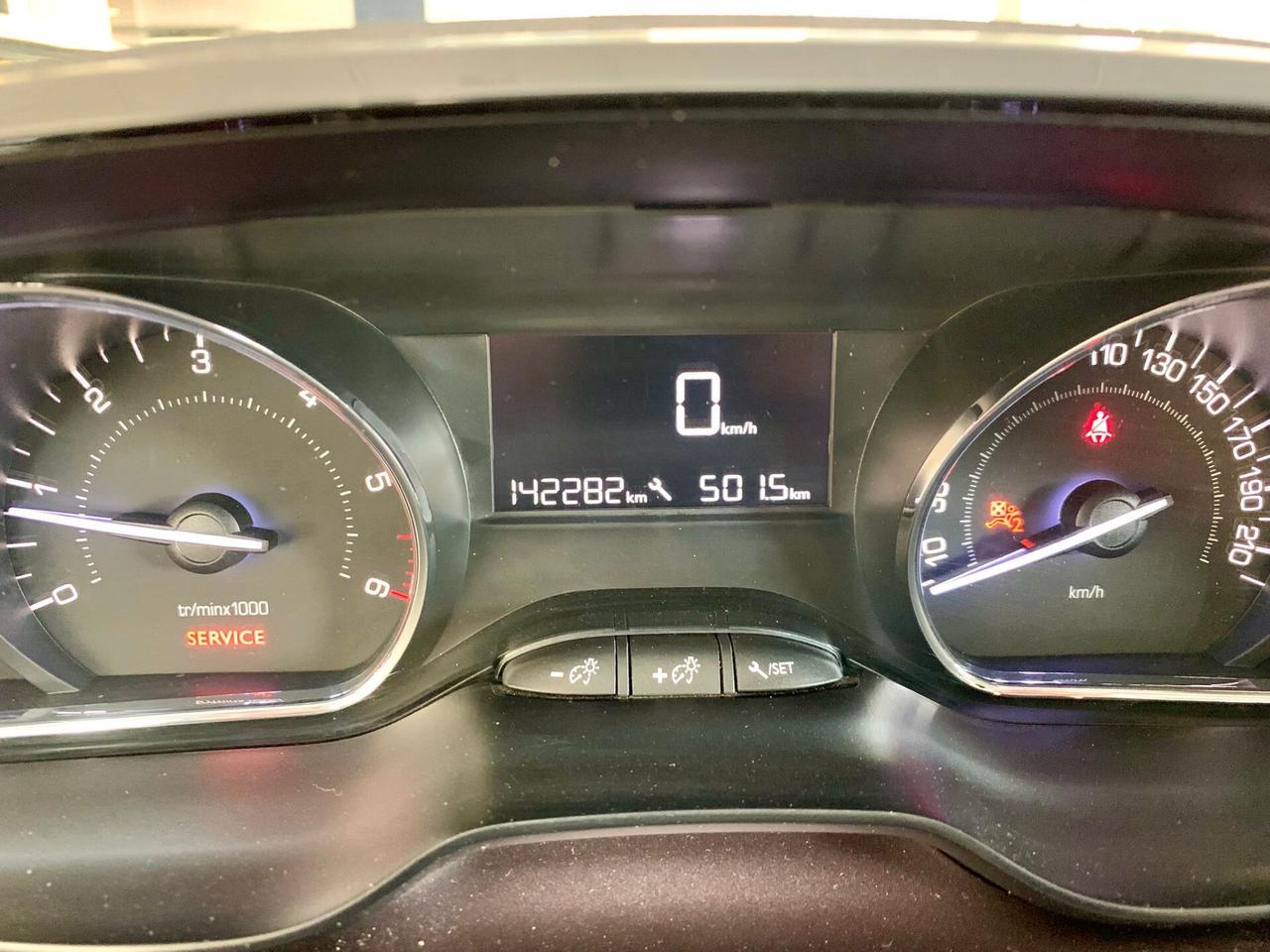 Peugeot 2008 1.4 HDi 68CV Active