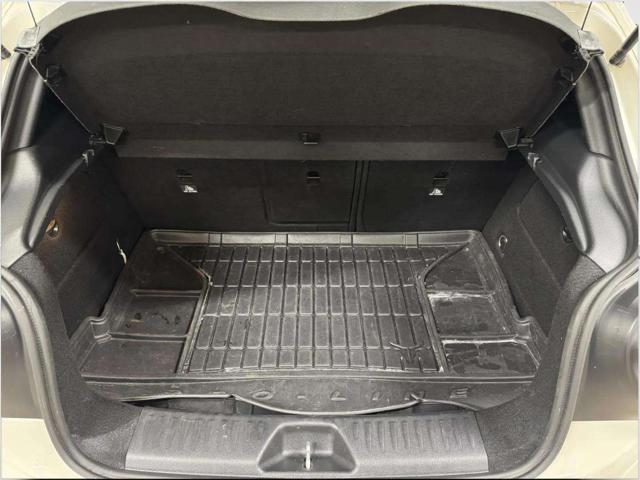 MERCEDES-BENZ A 200 d Premium