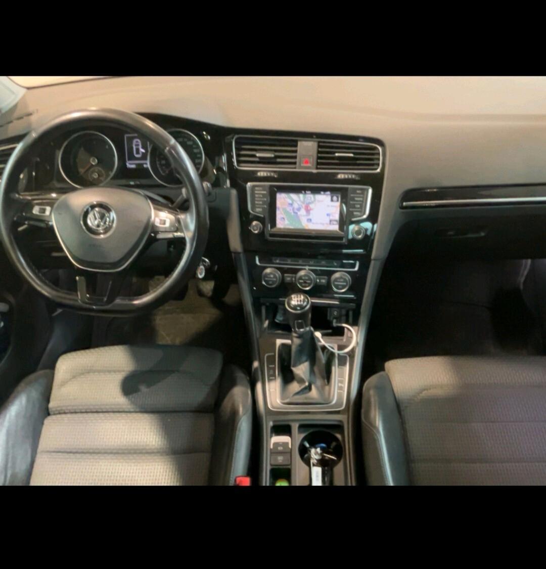 Volkswagen Golf 2.0 TDI 5p. Highline BlueMotion 2015 Technology