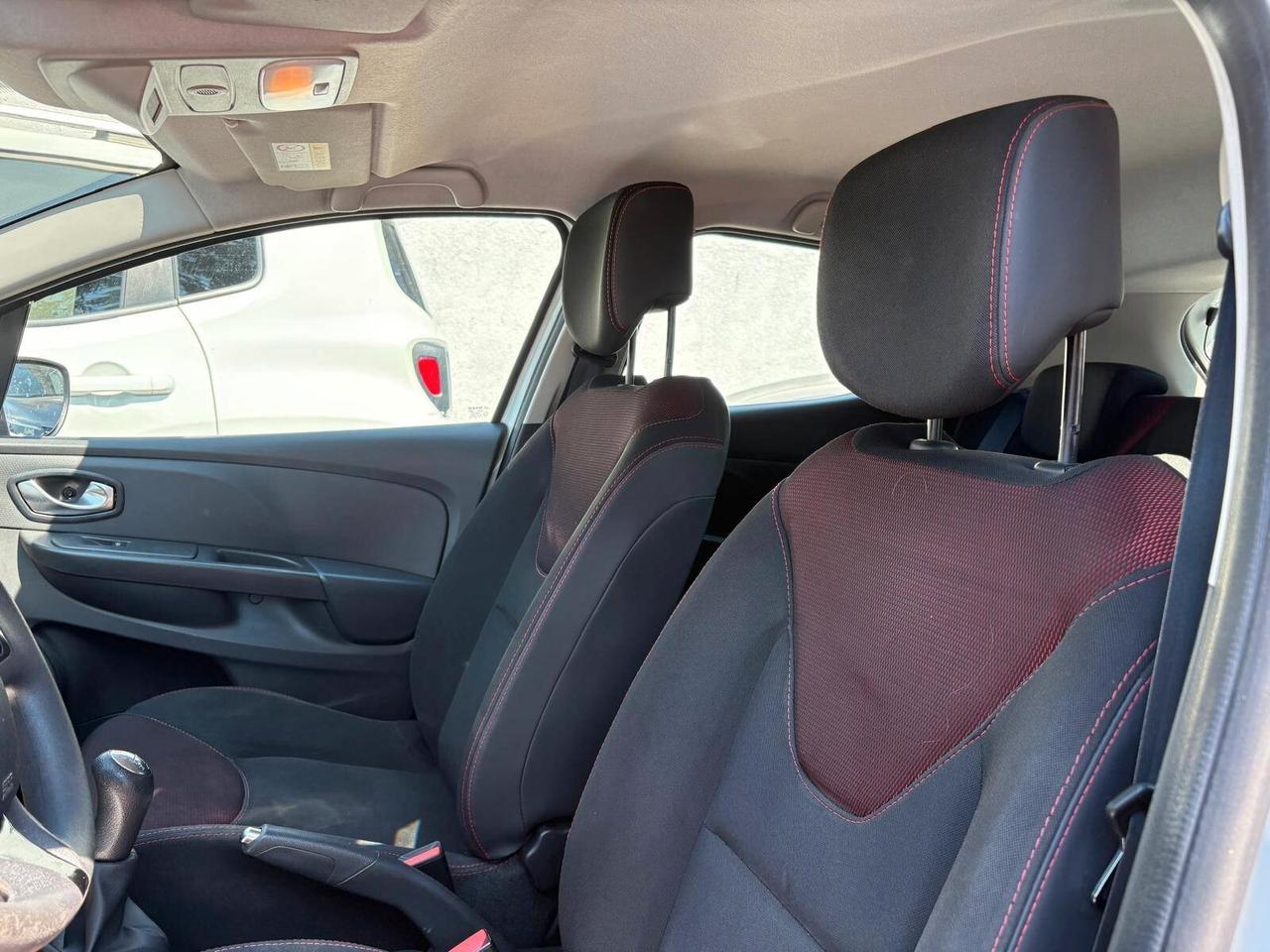 Renault Clio Sporter 1.2 75CV Live