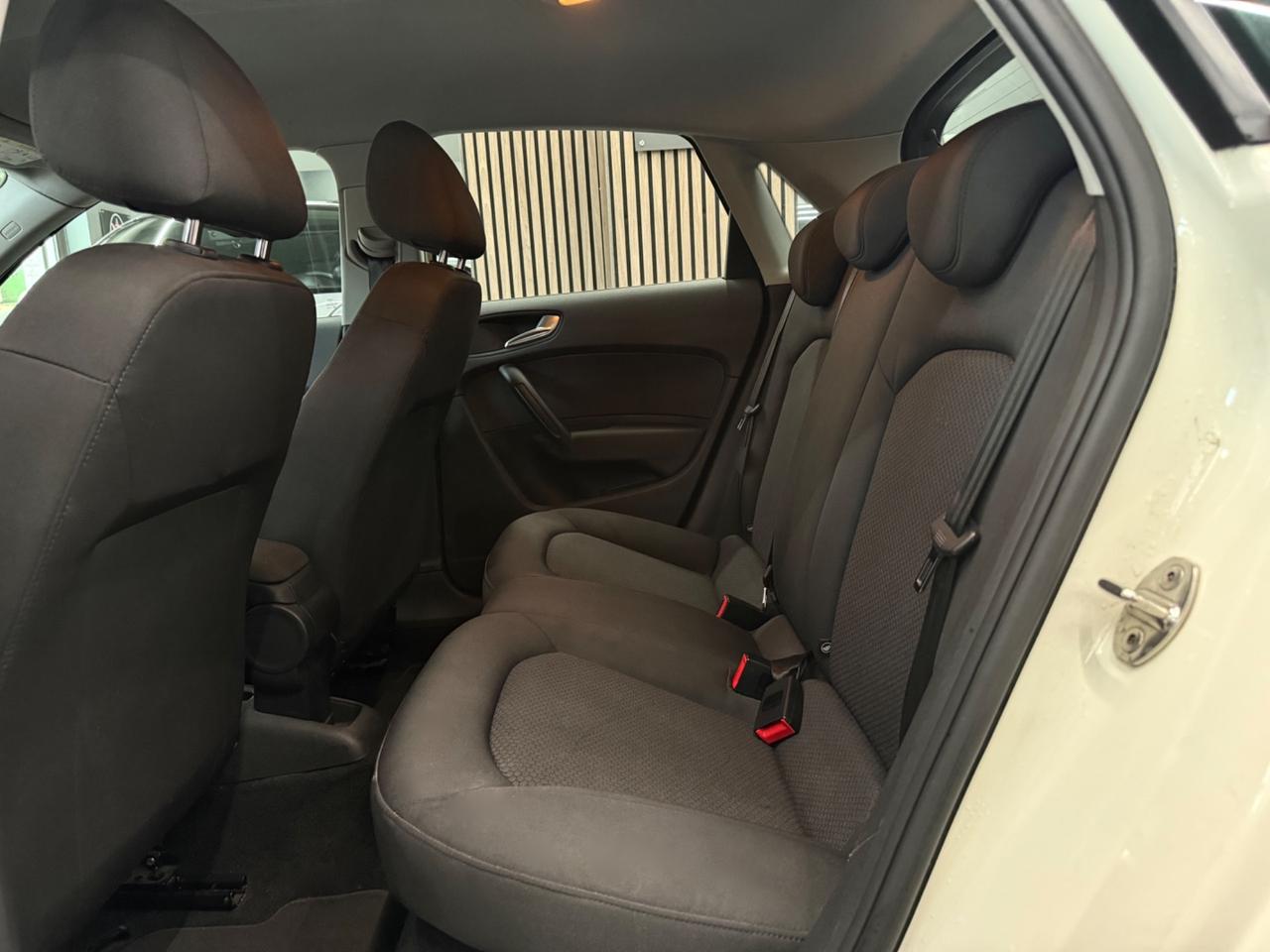 Audi A1 SPB 1.6 TDI S line Edition plus