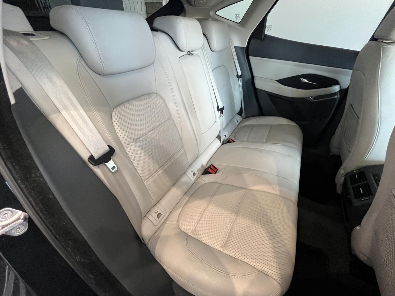 Jaguar E-Pace 2.0D 150 CV AWD R-Dynamic S