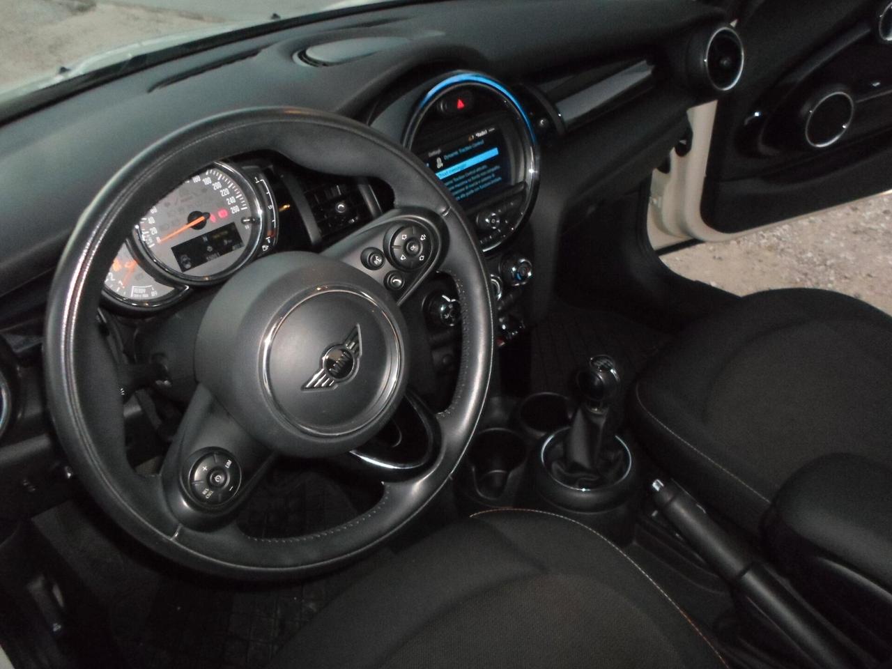 Mini 1.5 Cooper D Baker Street