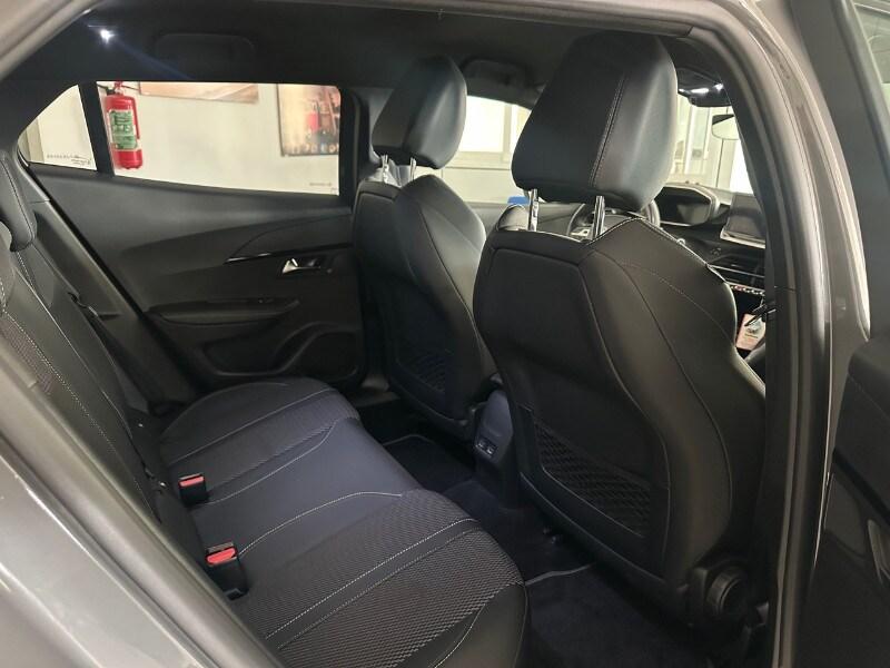 PEUGEOT 2008 2ª serie 2008 PureTech 130 S&S EA...