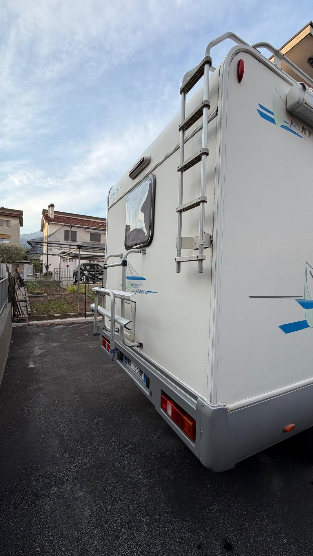 Ford Katamarano Rimor