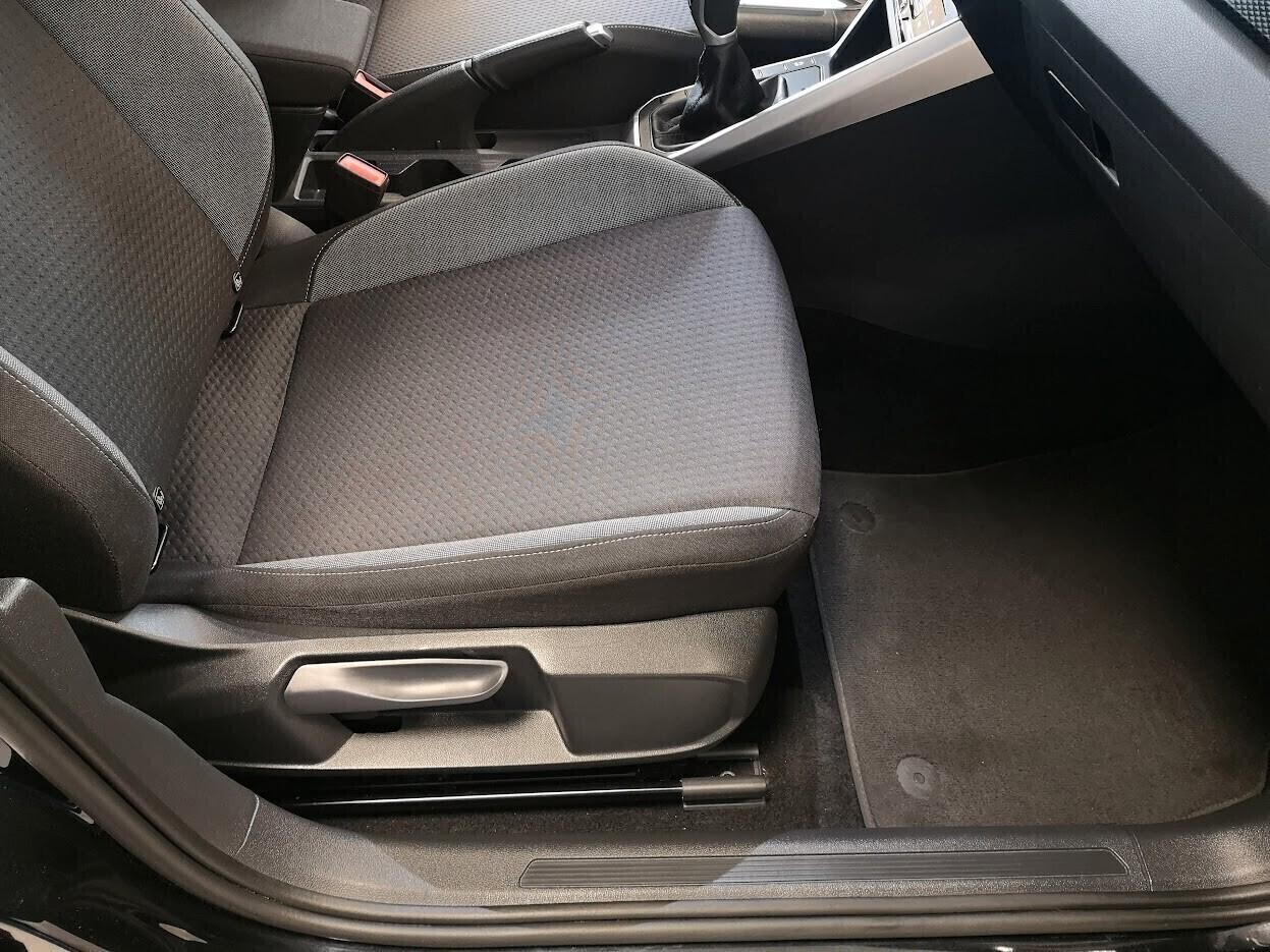 Volkswagen Taigo 1.0 TSI 115 CV 6 Marce NAVIG