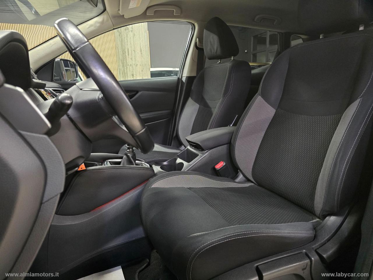 NISSAN Qashqai 1.5 dCi Acenta