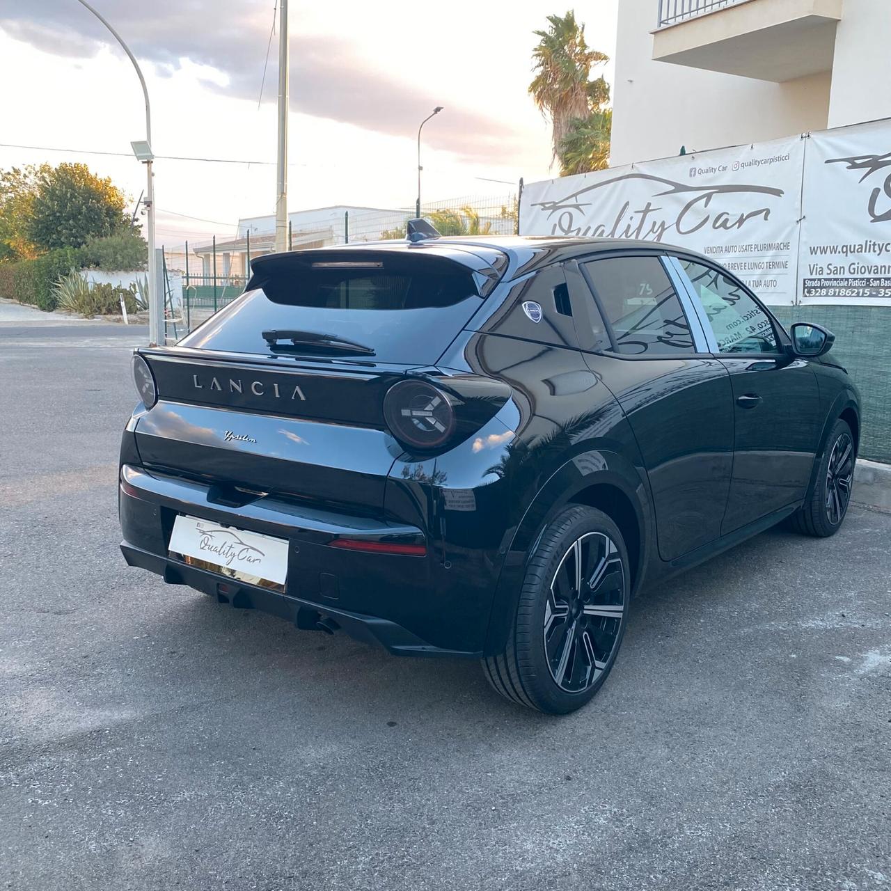 Lancia Ypsilon TURBO 100 LX