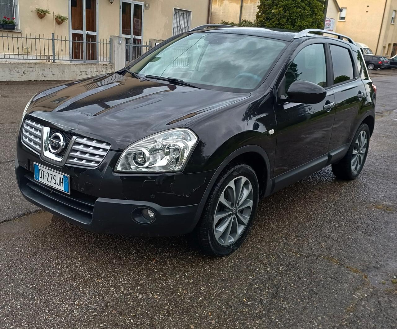 Nissan Qashqai 2.0 dCi DPF 4WD Acenta