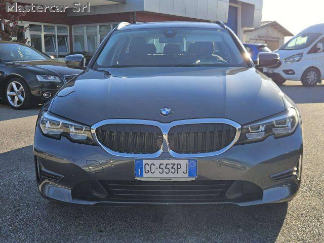 BMW 320 G21 320d Touring mhev 48V xdrive Business Advantag