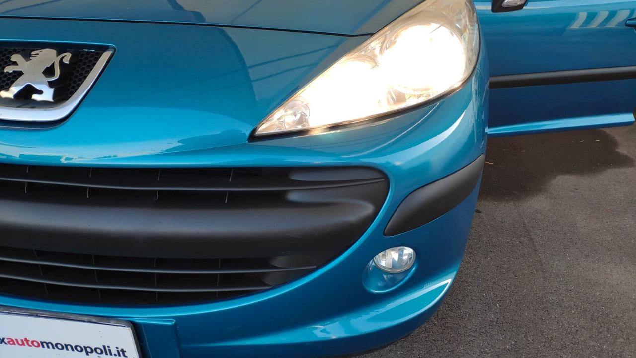 Peugeot 207 1.4 HDi 70CV 5p