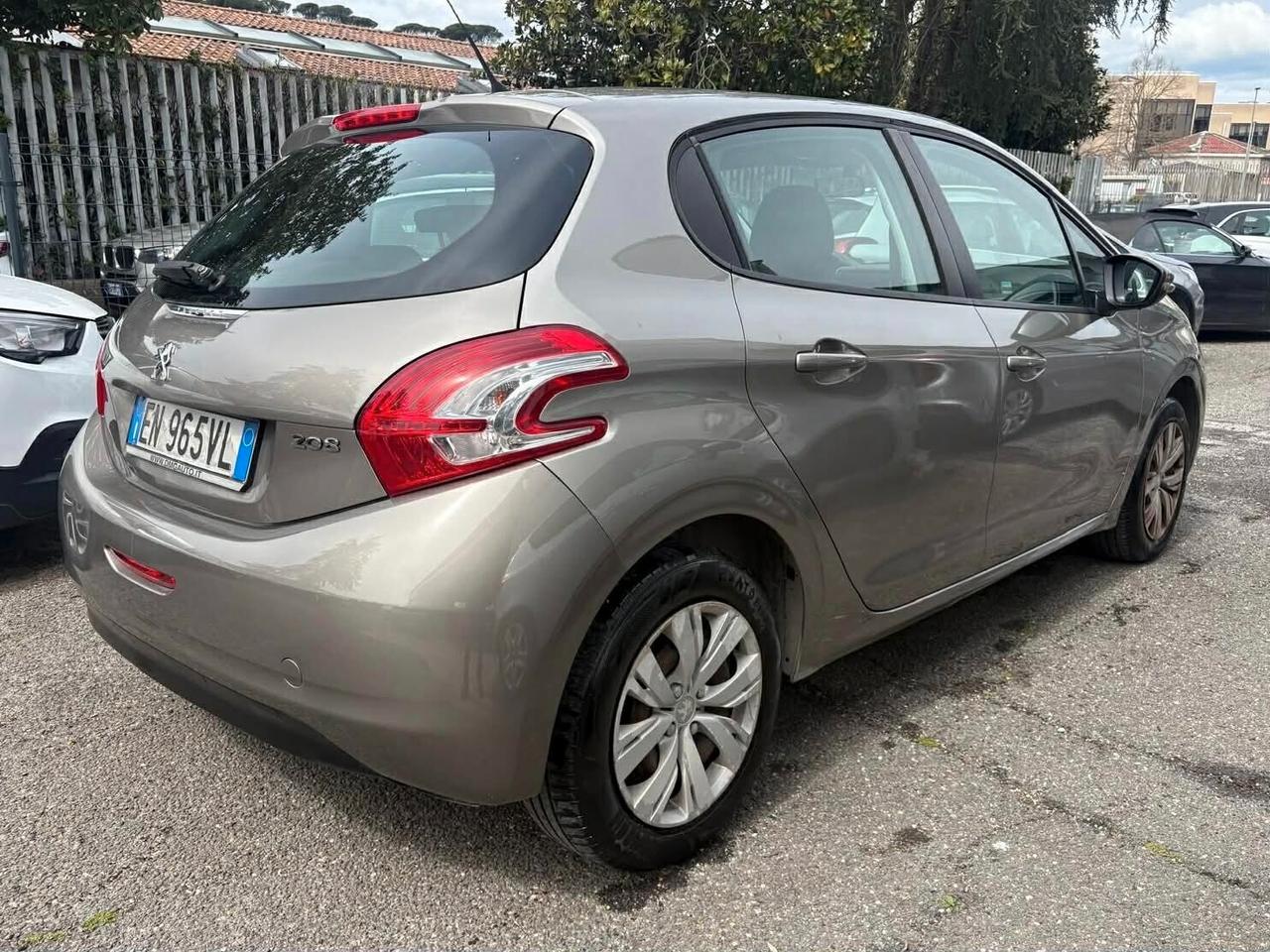 Peugeot 208 1.2 VTi 82 CV 5 porte Active