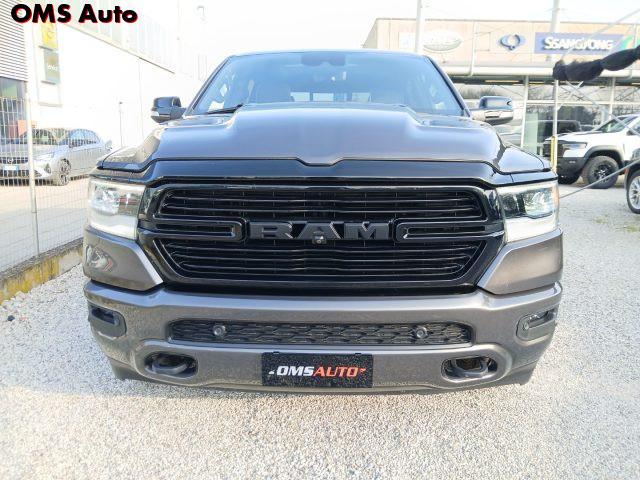 DODGE RAM 1500 5.7 GPL V8 Laramie Night N1