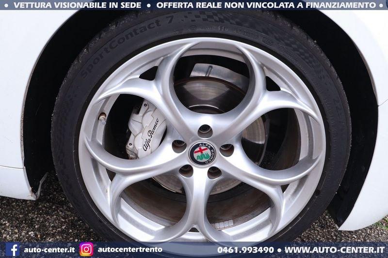 Alfa Romeo Giulia 2.2 Turbo Diesel AT8 160CV Super