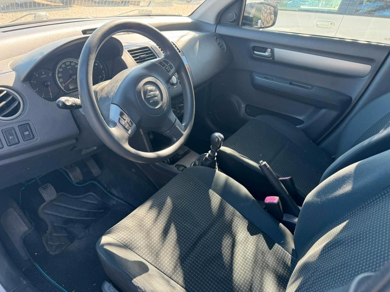 Suzuki Swift 1.3 DDiS 5p. GL neopatentati
